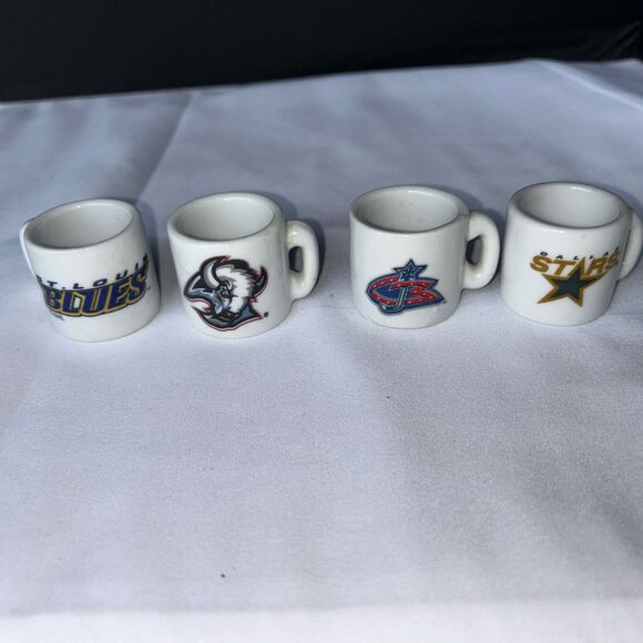 Other - Lot of 4 Mini NHL Mugs - Teams listed in the description